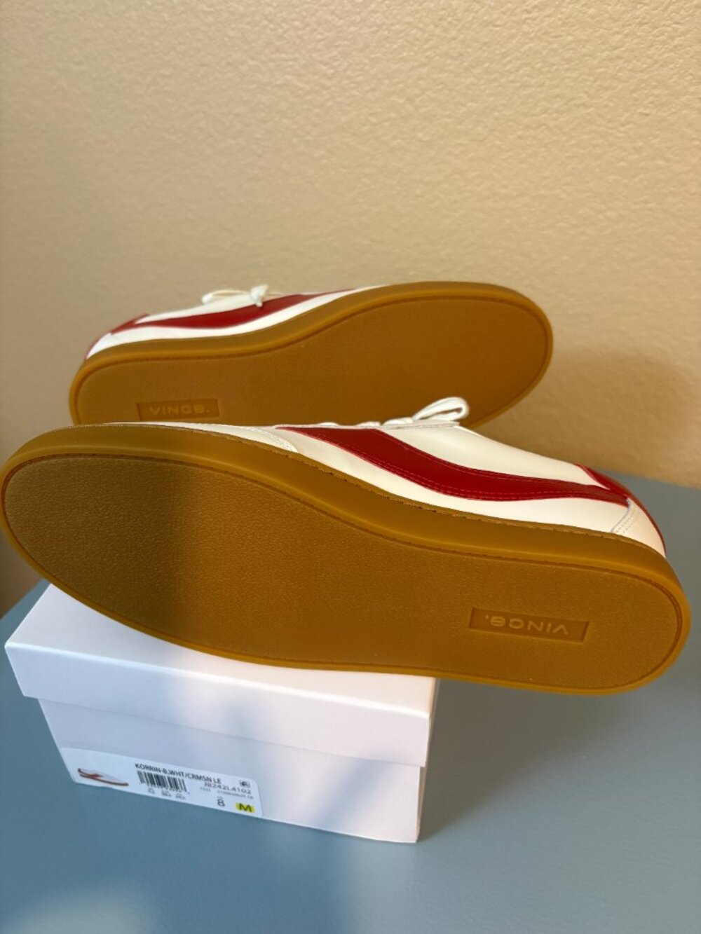Vince Korrin Leather Sneakers- White/ Red- Women's Size 8- New in Box - Picture 9 of 16